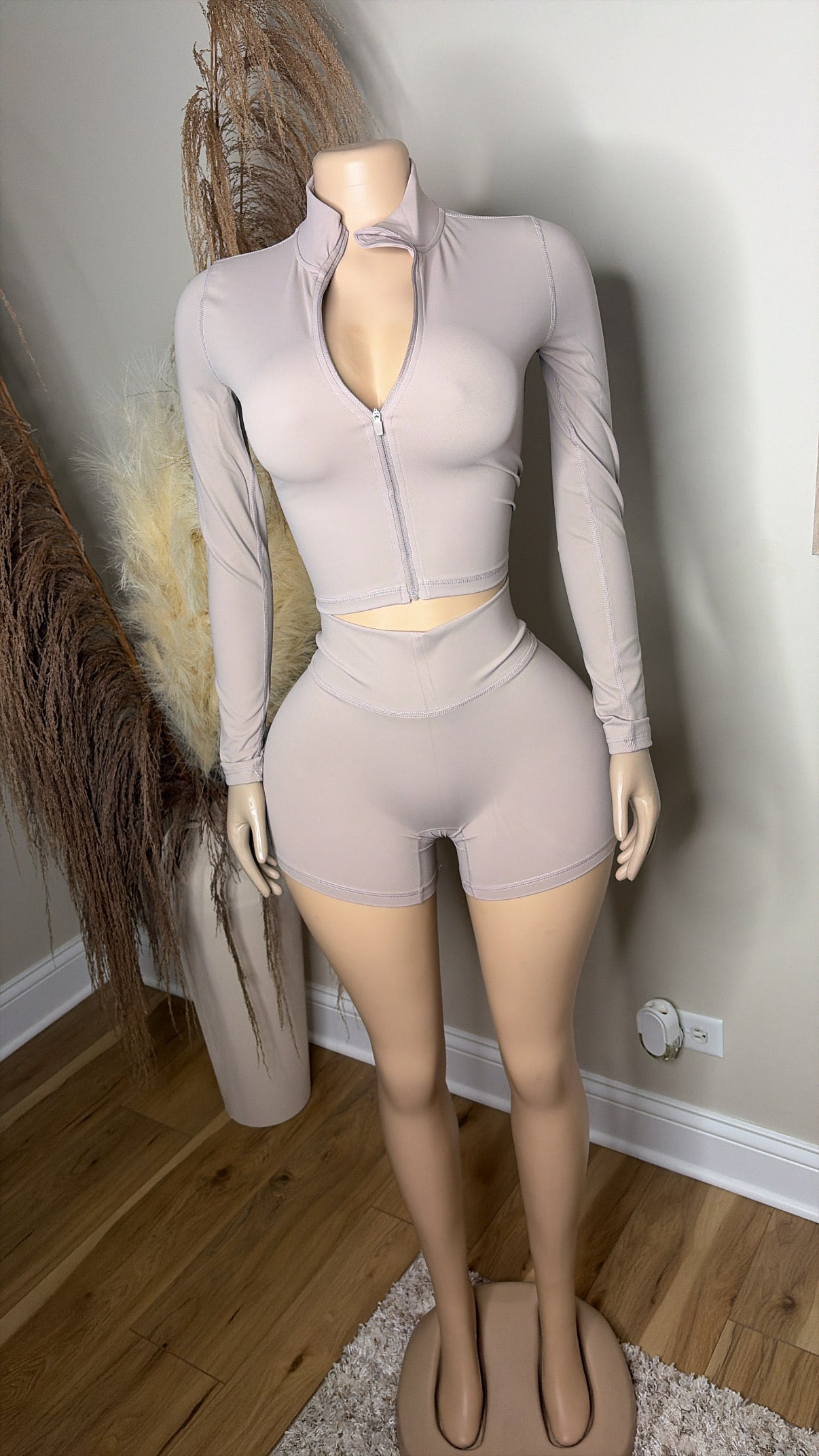 Lola Set